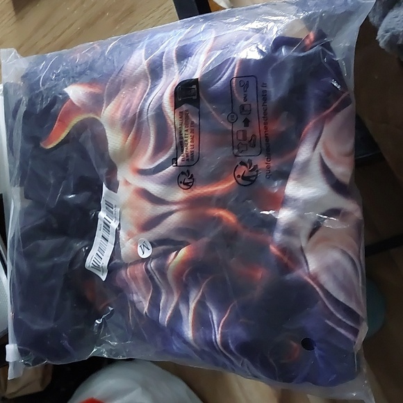 Pitbull w flames print tee - Picture 4 of 4